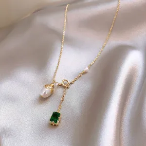 2020 South Korea New Green Pearl Pendant Necklace Delicate Elegant Clavicle Chain Geometric Simple Neck Chain