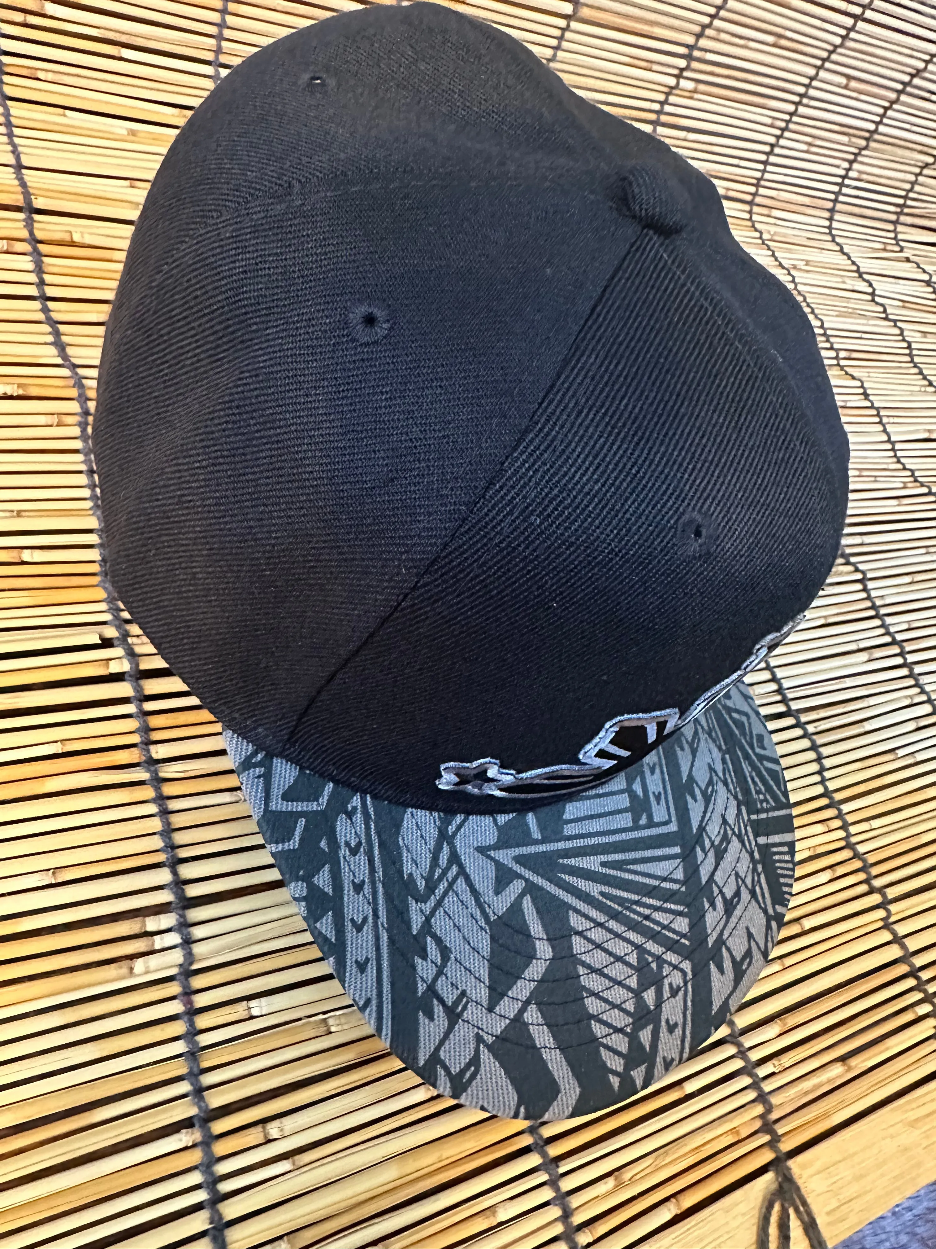 3 Stars and Sun Gray Tribal Brims Side Flag