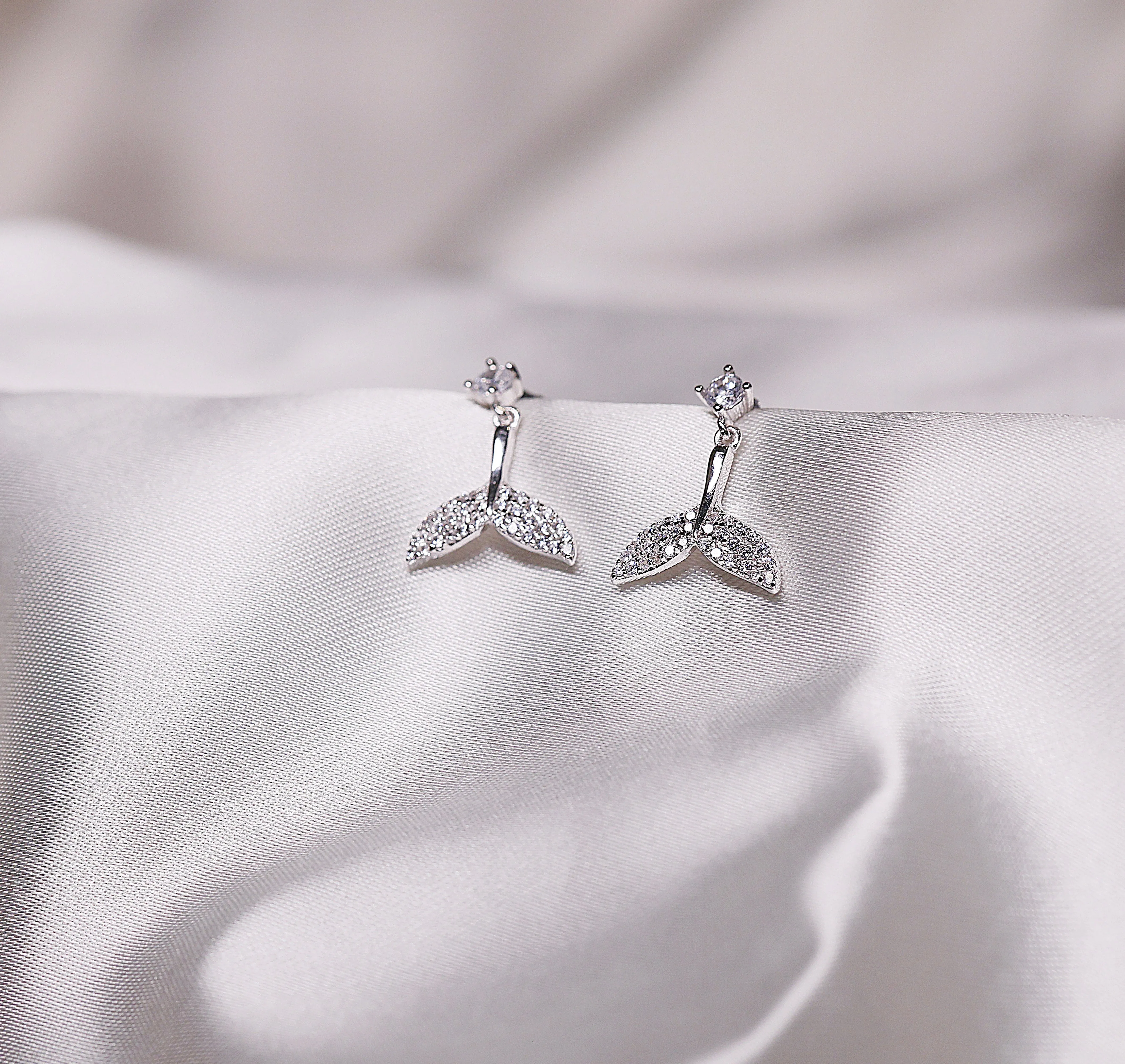 92.5 silver Dolphin tail drop earrings