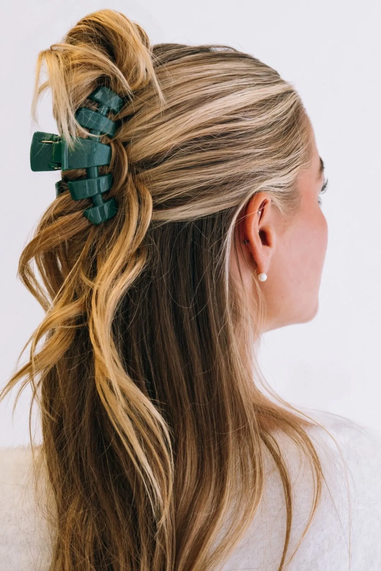 Classic Mistletoe Medium Hair Clip