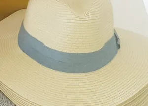 Dusty Hat