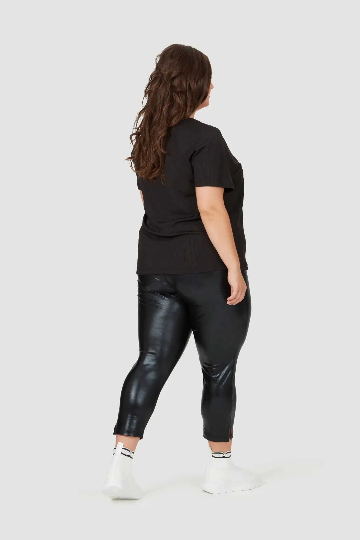 Form & Grace High Shine Leggings