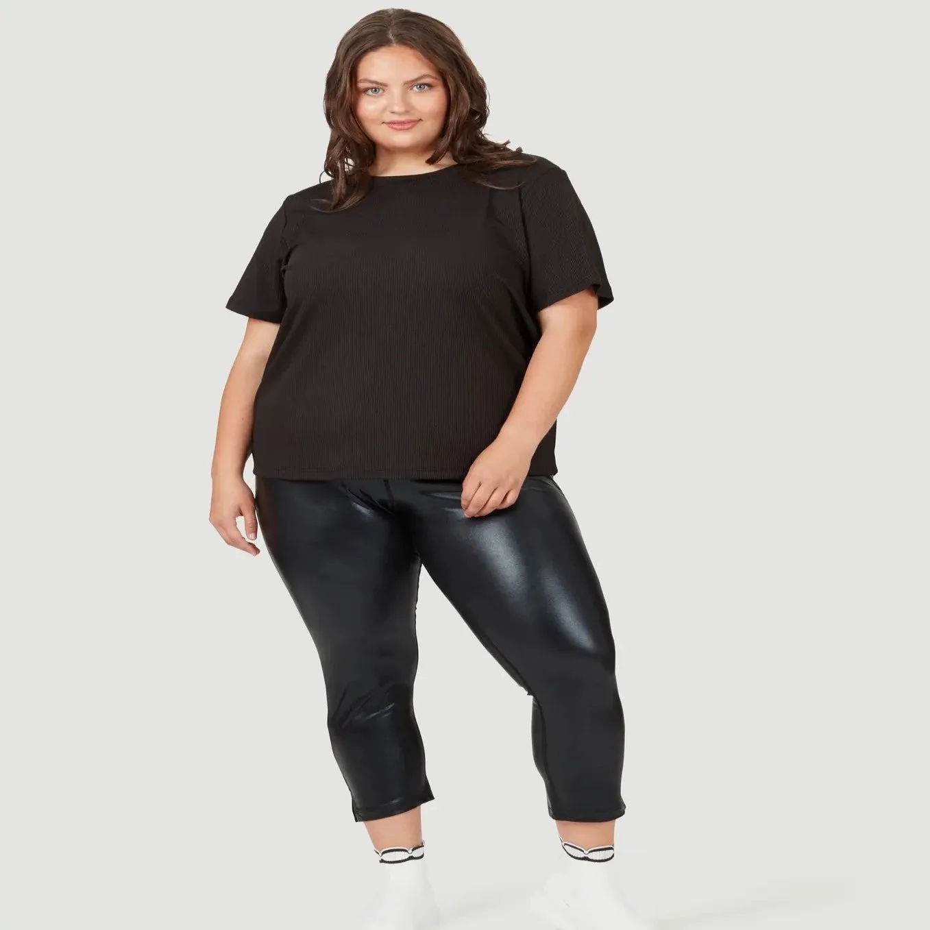 Form & Grace High Shine Leggings