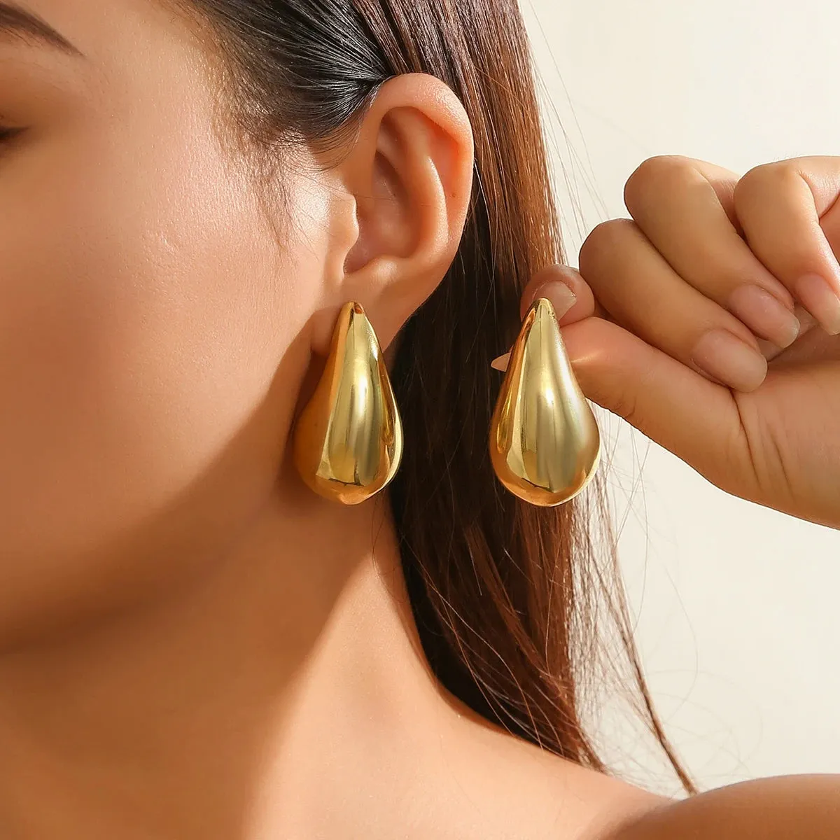 Luxe Drop Metal Earrings