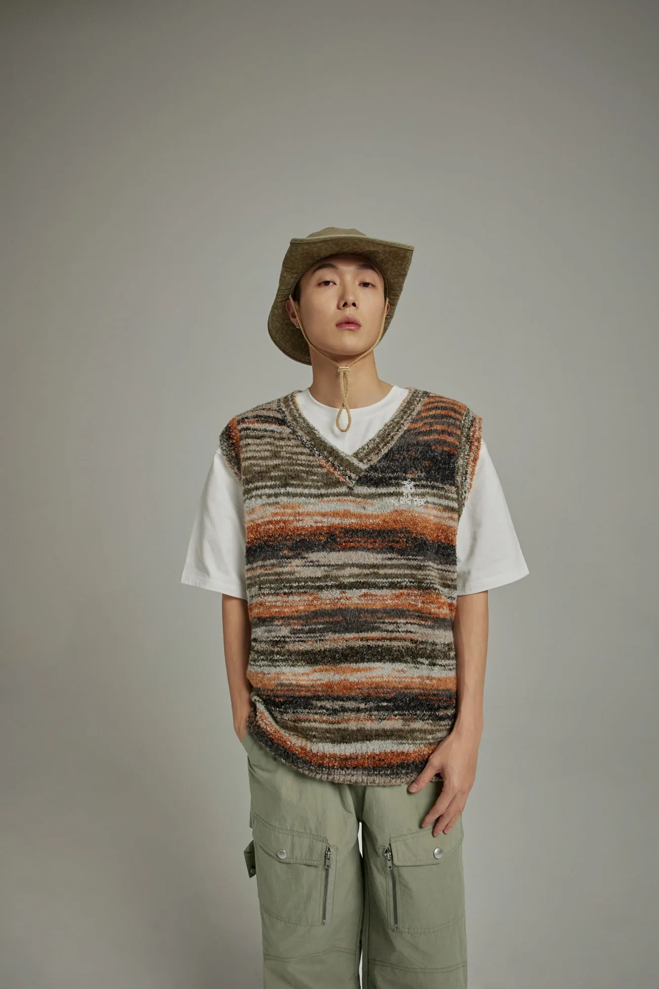 Mixed Color Blur Stripes Knit Vest