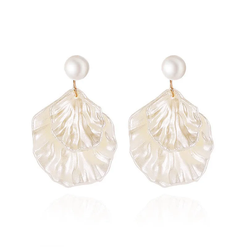 New Style Pearl Shell Earrings