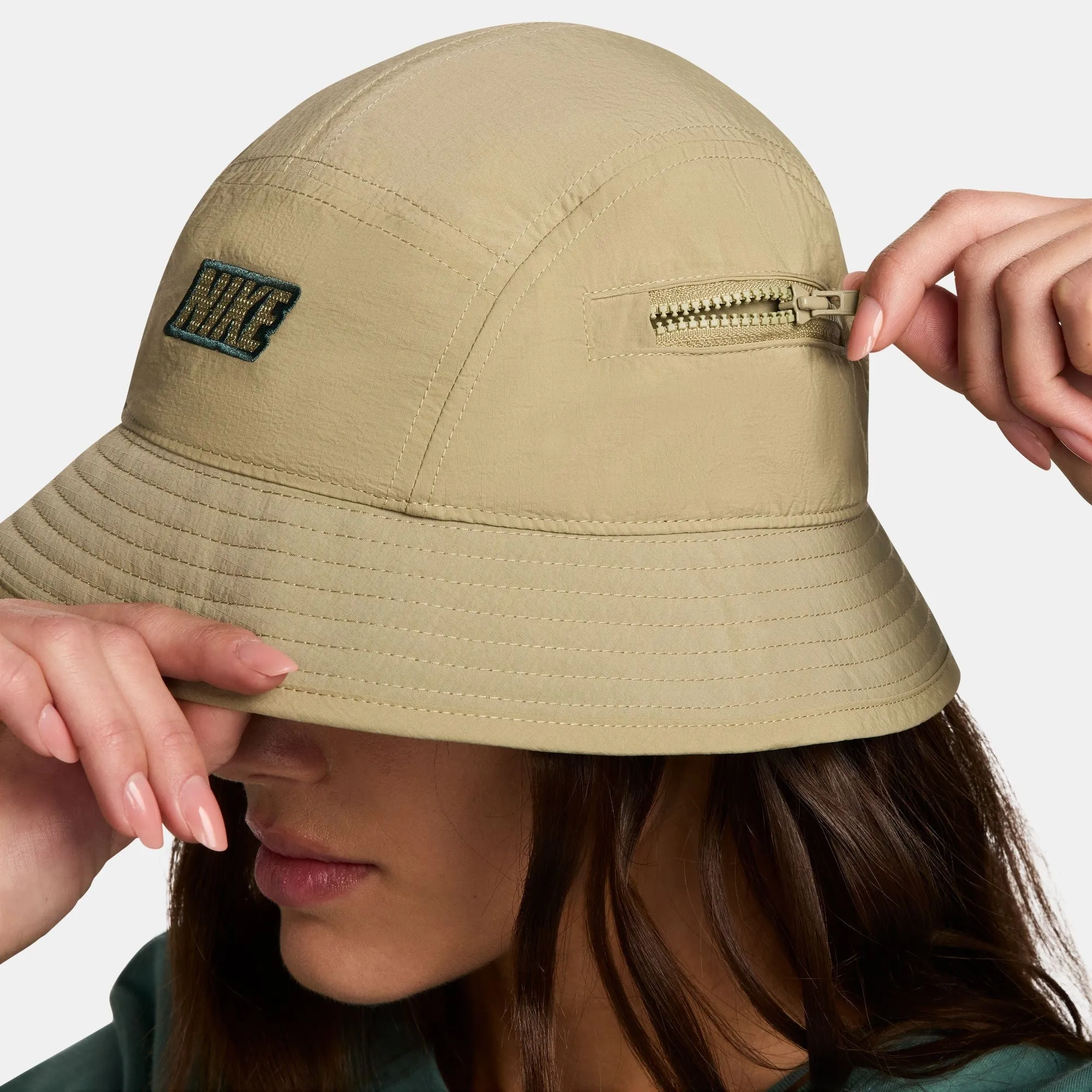 Nike Apex Bucket Hat - Neutral Olive/Vintage Green