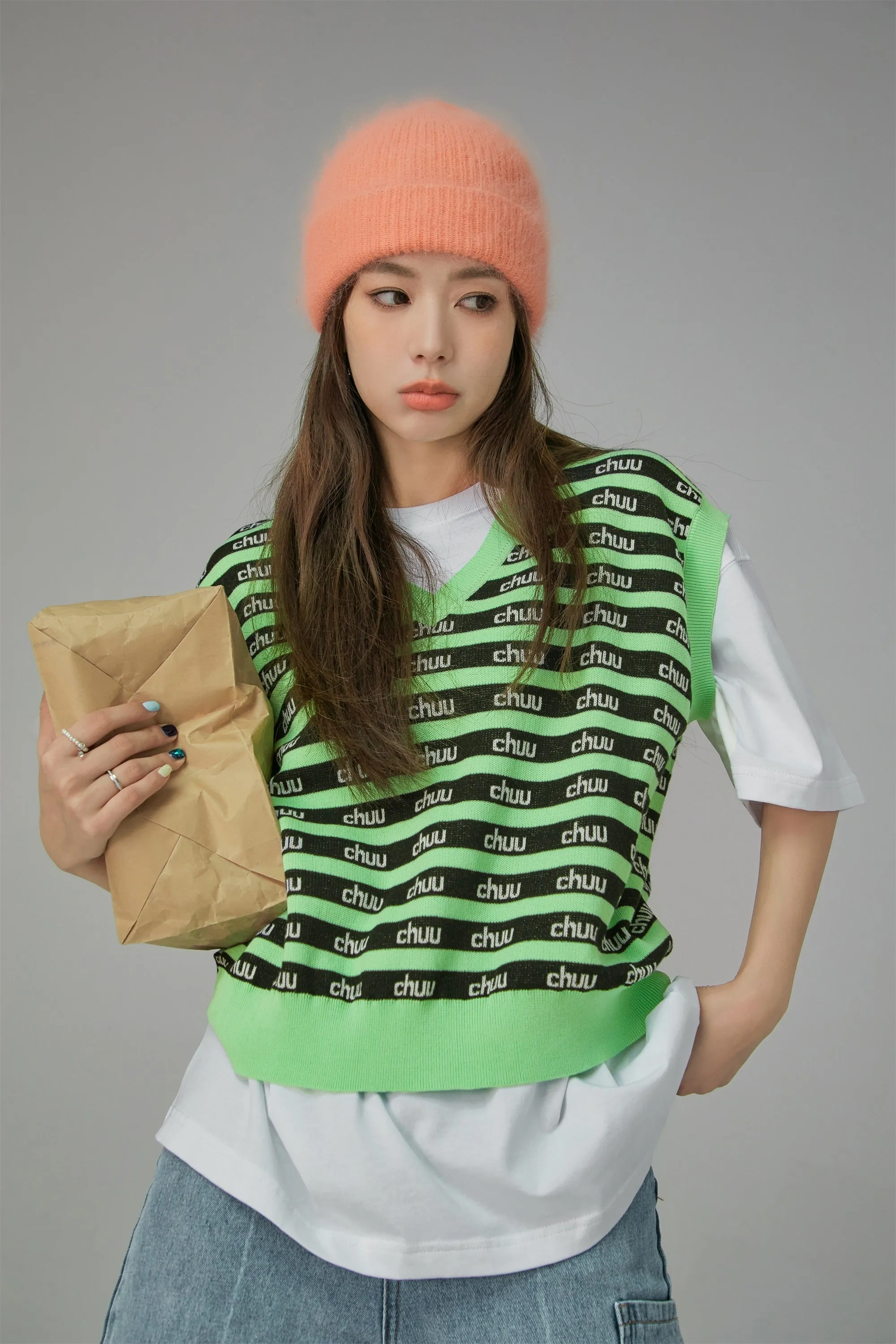 Stripes Chuu Logo Knit Vest